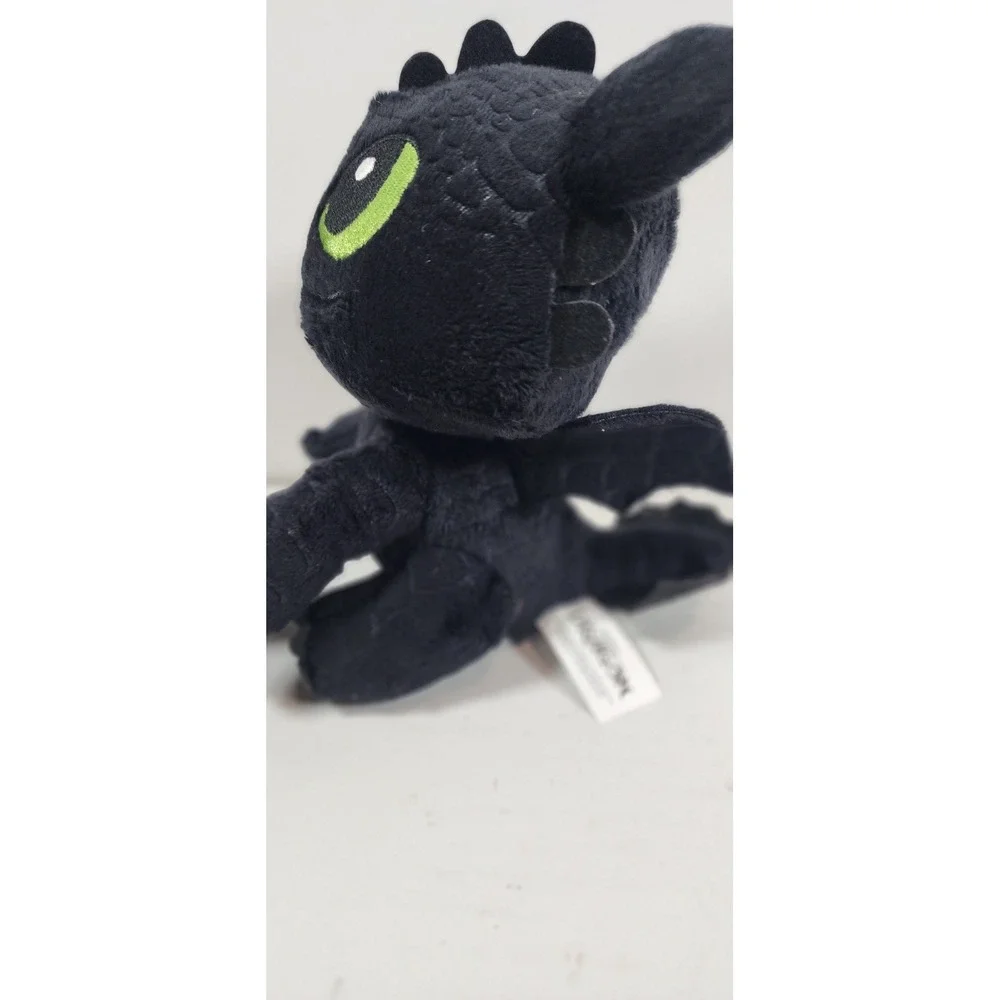 Universal Epic Universe How Train Your Dragon HTTYD Cinemark Toothless 7